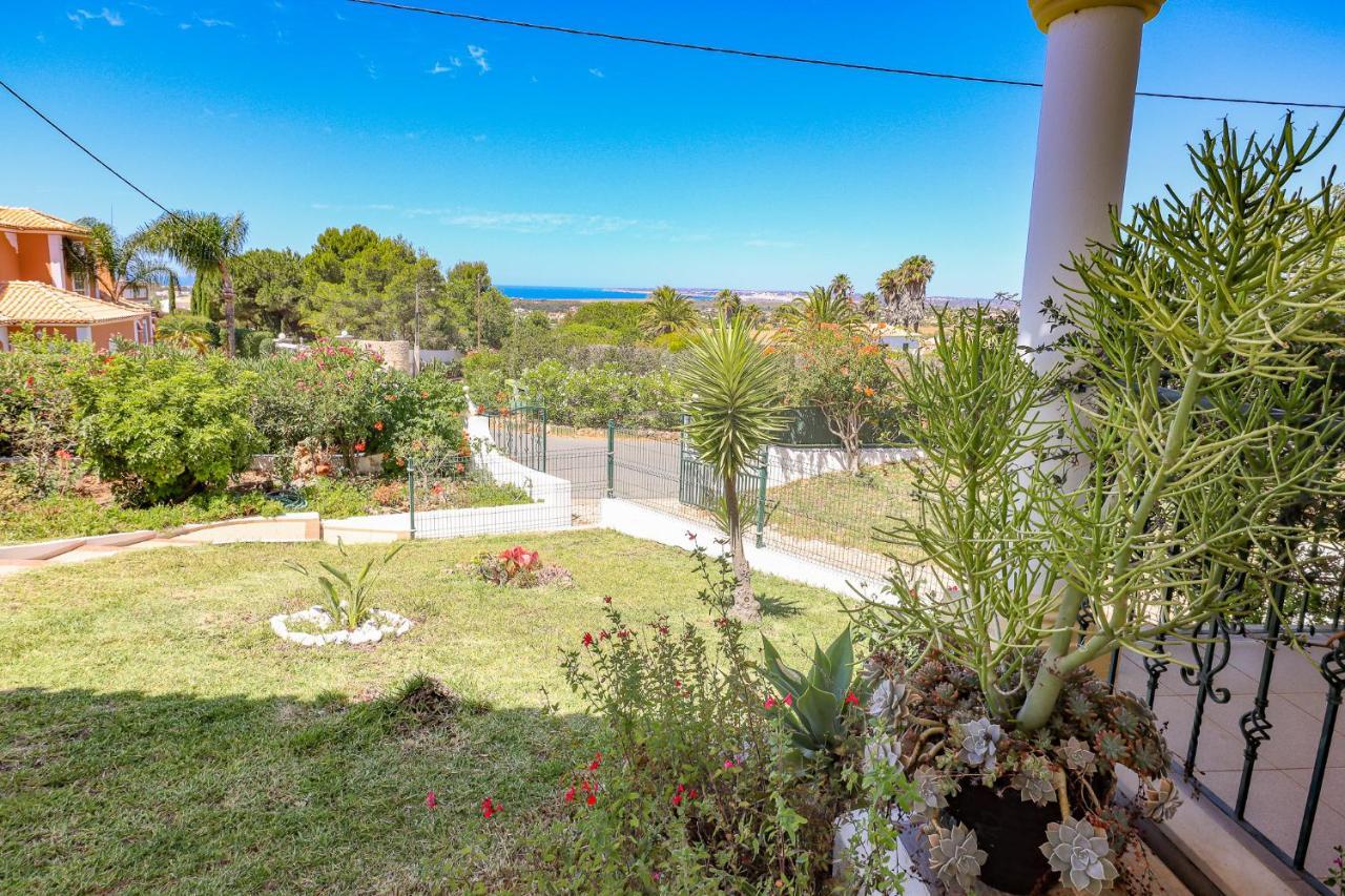 Villa Agapito - Sea View - Ac - By Bedzy Gale  Kültér fotó