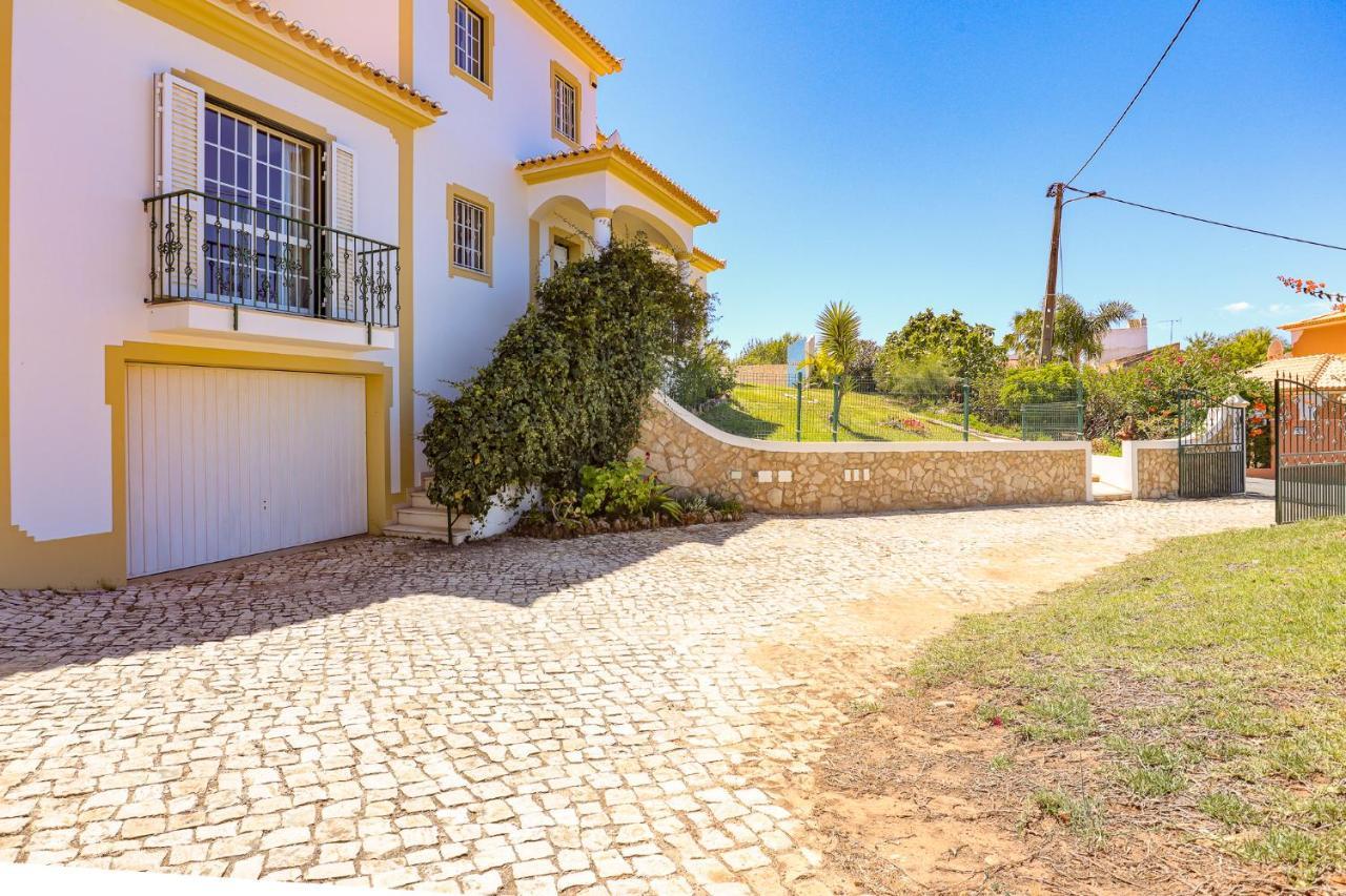 Villa Agapito - Sea View - Ac - By Bedzy Gale  Kültér fotó
