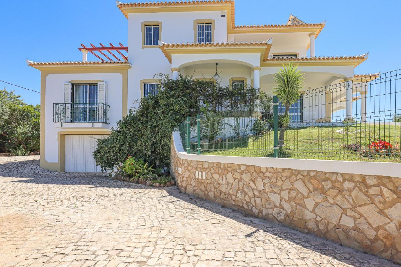 Villa Agapito - Sea View - Ac - By Bedzy Gale  Kültér fotó